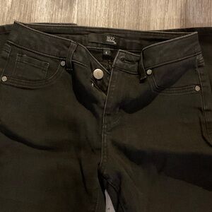 1822 Denim Women’s High Rise Black Jeans